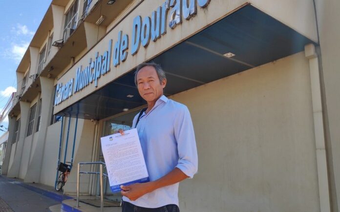 Vereadores recomendam que prefeito cumpra Lei do Piso e retire ação judicial