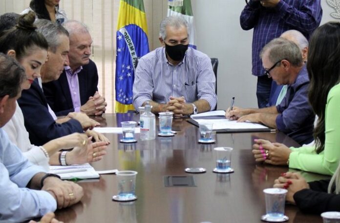 Governo de MS libera R$ 12 milhões para Coronel Sapucaia construir hospital e recapear ruas