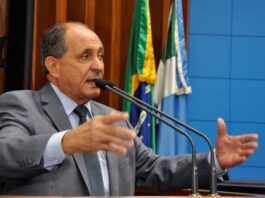 Zé Teixeira se filia ao PSDB e diz que ainda não definiu se disputará reeleição